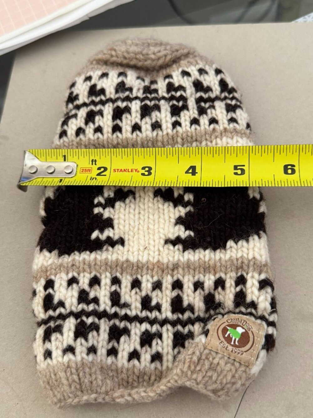 Chilly Dog Hand Knit 100% Wool XS Dog Sweater